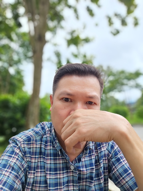 余生有你陪伴的第一张照片--英德闪婚服务中心