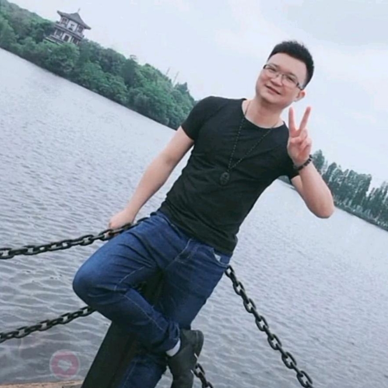 lg营的第一张照片--英德闪婚服务中心